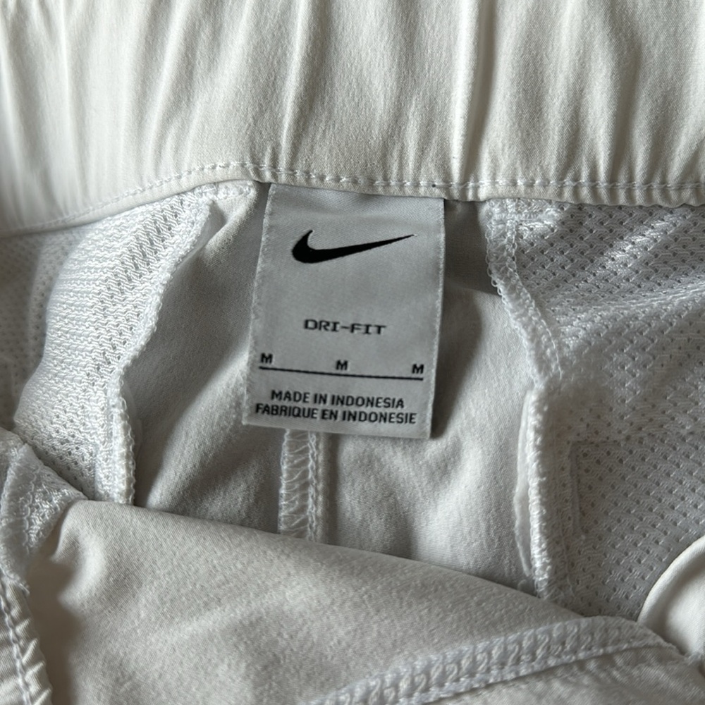 Nike Golf Dri-Fit Shorts - Picture 6 of 6